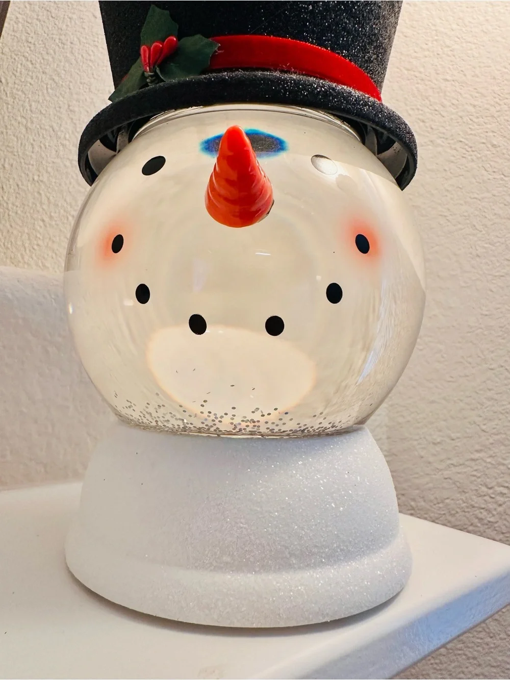 Bath & Body Works Black Top Hat Snowman Accent with Red Band Candle Holder